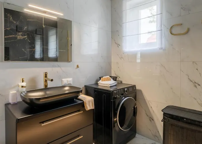 Lejlighed Saint's - Blisko Chojnik, Ogrod, Miejsce Na Rowery, Ogrodzony Dla Zwierzat Jelenia Góra